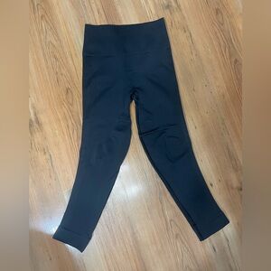 lululemon athletica crop Leggings